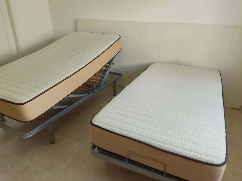 Cama de Casal 200x200 com Estrados Elétricos Articulados