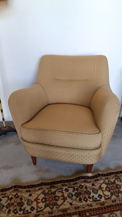 2 poltronas robustas