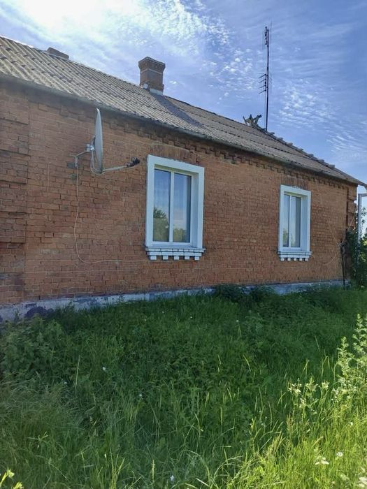 Будинок 22 км від ЛУЦЬКА