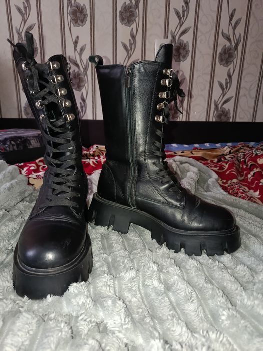 Ботинки женские берцы на шнурках натуральные