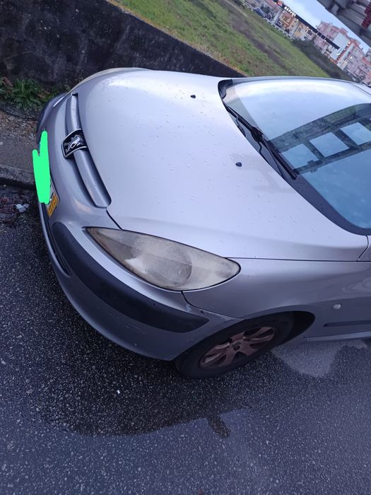 Vendo carrinha motivo mudança