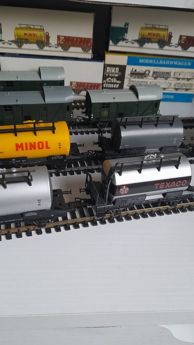 Ж.д. модели  вагонов  фирмы  Piko  HO 1/87  Roco  Пико