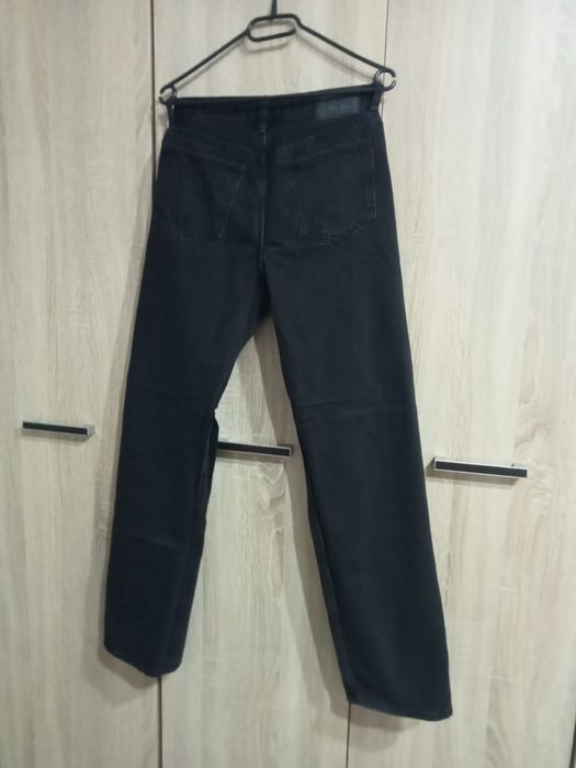 Spodnie jeansowe Bershka