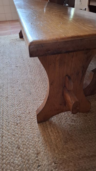 Mesa e bancos rústicos64398283322881123