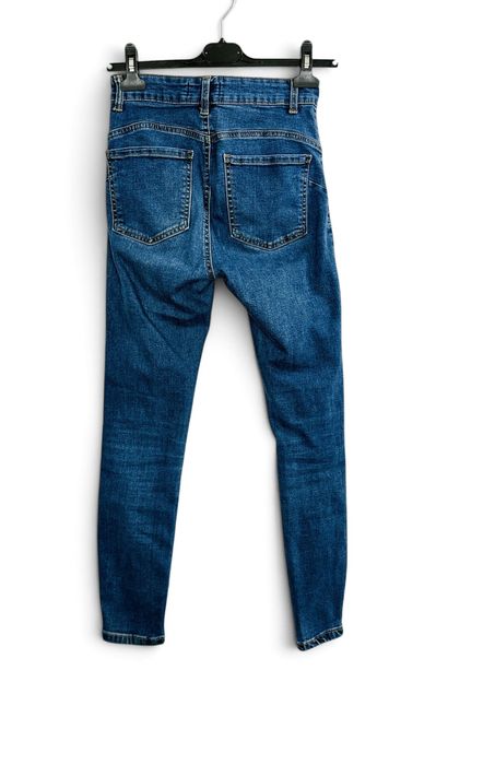 Jeansy rurki niebieskie dopasowane denim core S