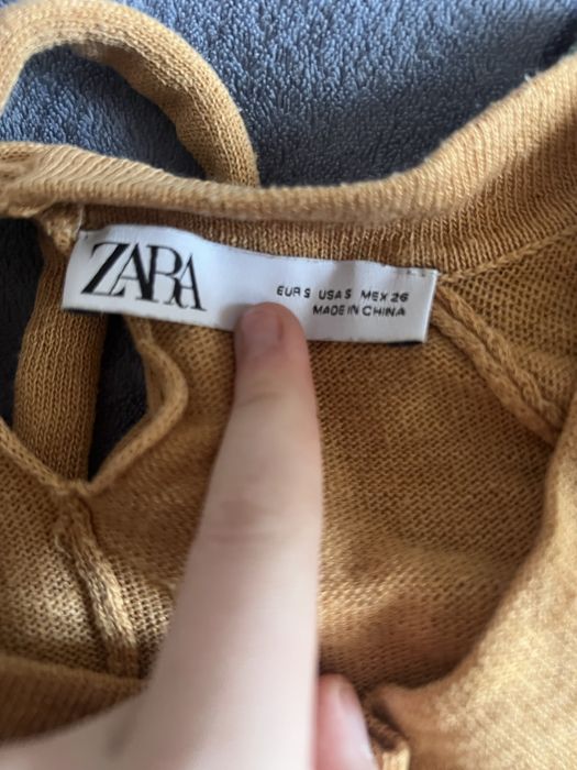кофтинка від zara