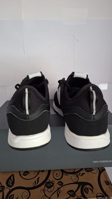 Buty nowe sportowe New Balance w pudełku rozmiar 42
