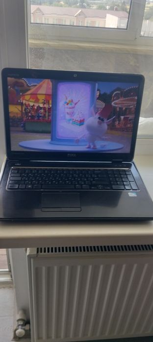 Ноотбук DELL inspiron  N7110