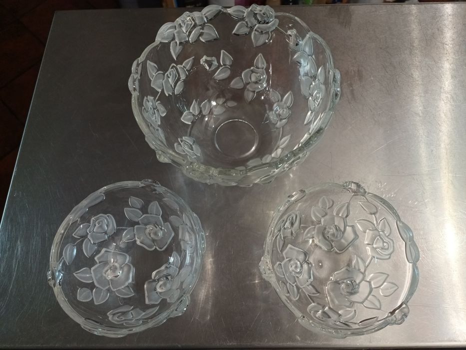 Handcrafted Glass Items64551391487361120