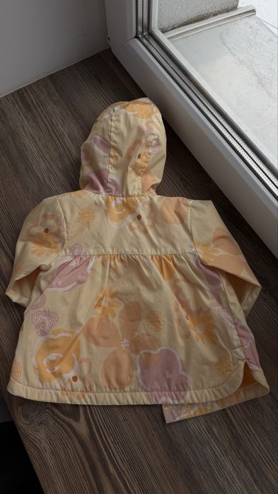 Курточка , вітрівка на флісі 62 розмір