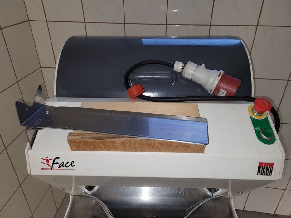 Krajalnica jac automat