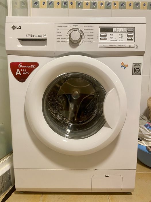 Máquina de Lavar Roupa LG Inverter Direct Drive 8 kg (A+++}
