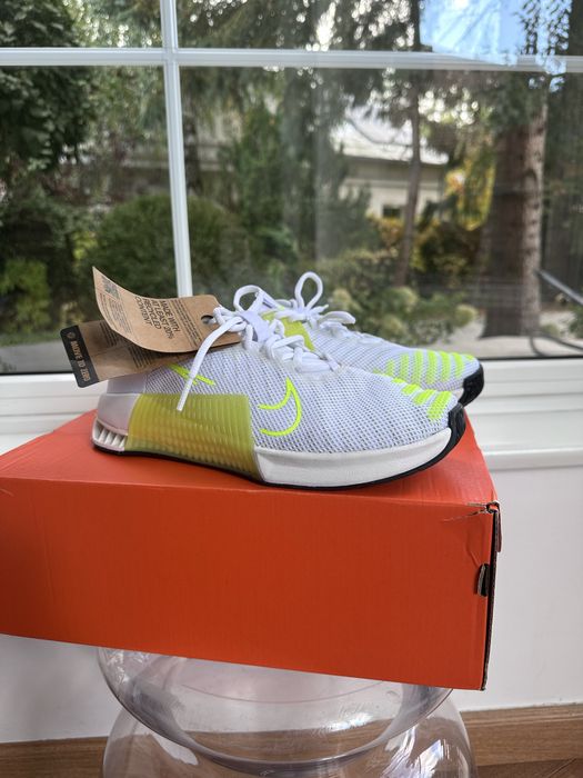 Nowe Metcon 9 damskie, 40.5, buty fitness, sportowe