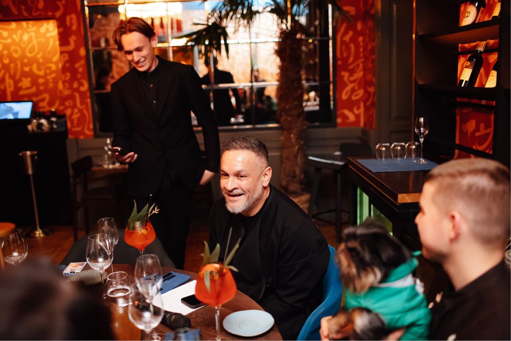 Сучасний фокусник на свято — інтерактивне шоу, яке запам’ятають