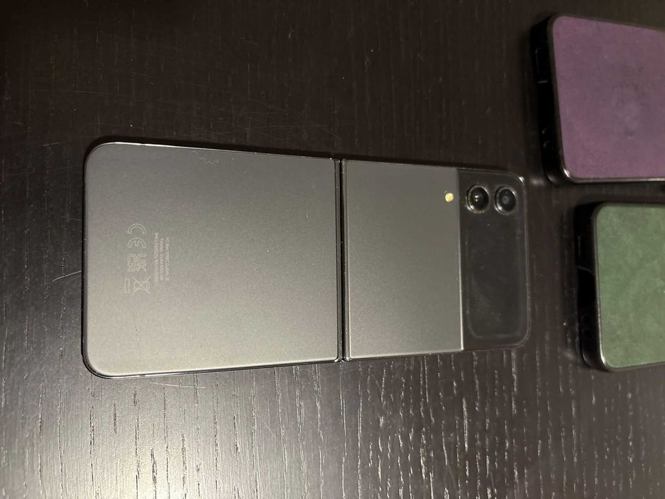 Samsung Z flip 4