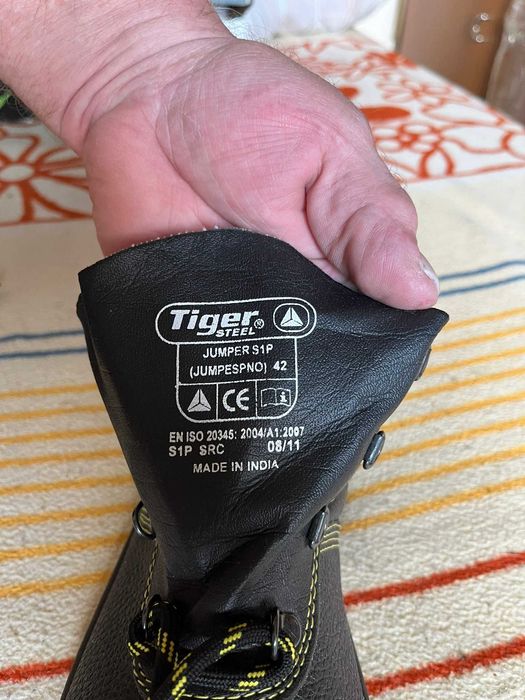 Safety Shoes Tiger Steel R 42