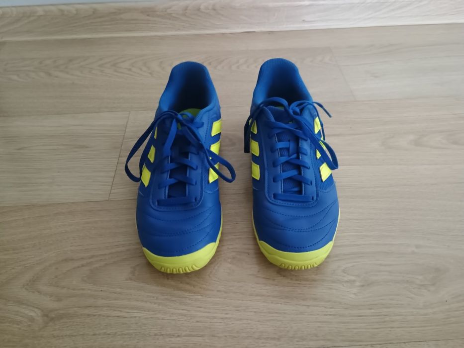 Buty halowe adidas