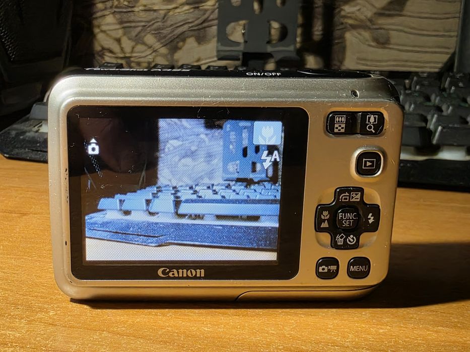 Canon PowerShot A495
