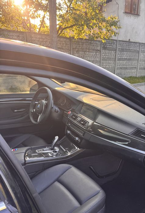 Bmw f10 528i  продаж