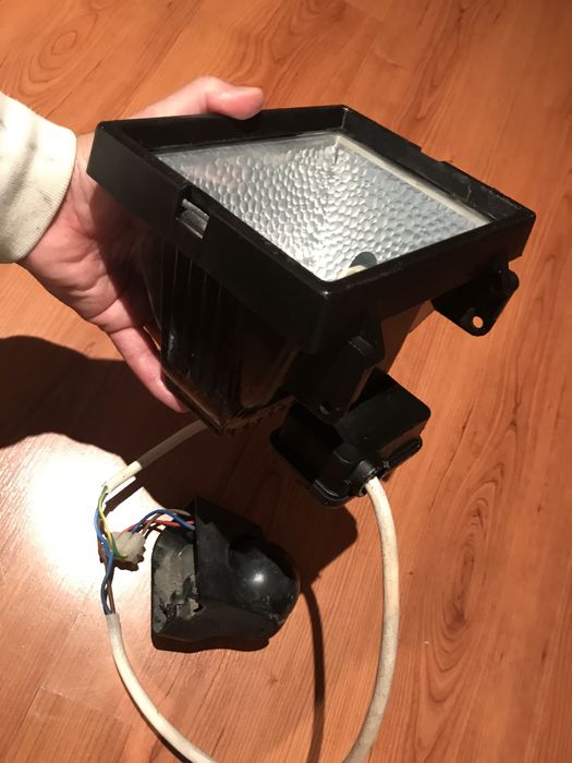 Holofotes caixa de aluminio e sensor movimento