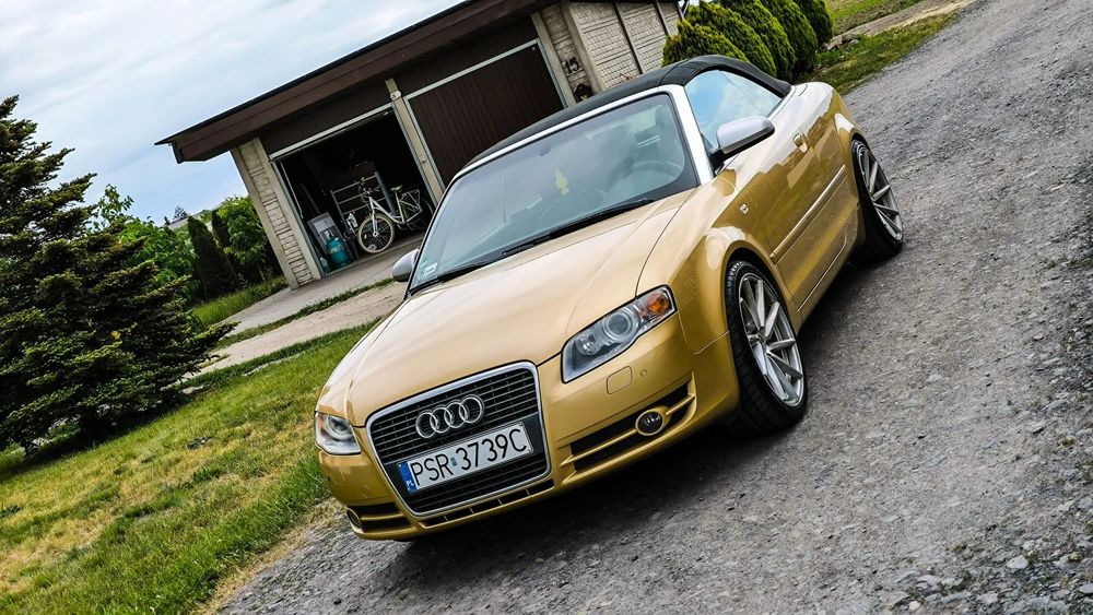 Audi A4 Cabrio A4 Cabrio / Sline / 19" / Alcantara / Xenon  / Zobacz