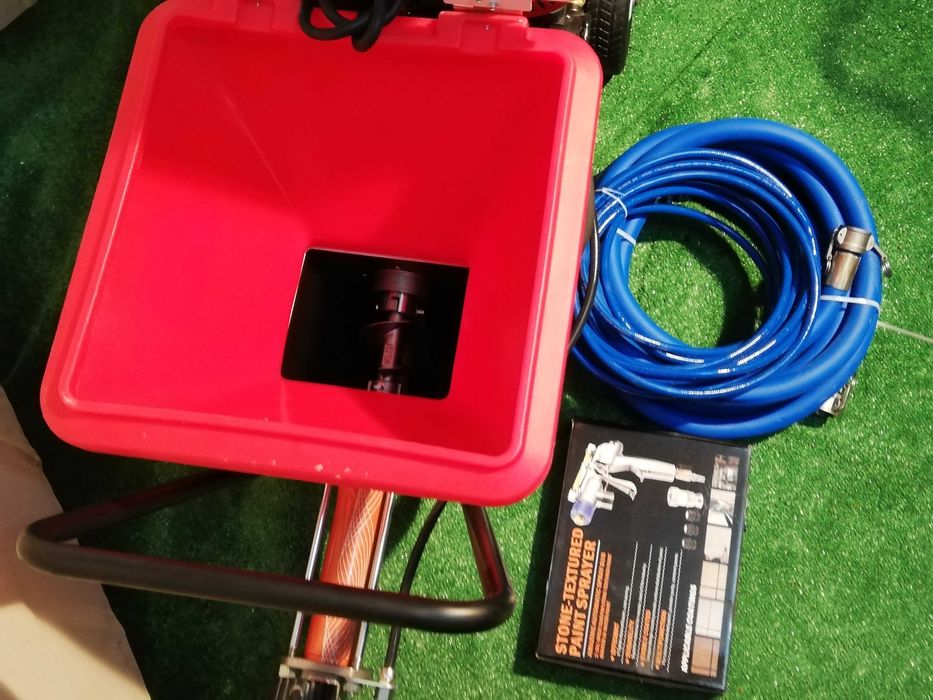 Máquina de Projetar Revestimento de Cortiça e Capoto