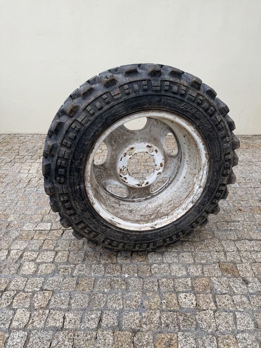 Material TT Suzuki Samurai – Jantes + Pneus Sirocco + Para-choques e Snorkel em INOX + Guincho