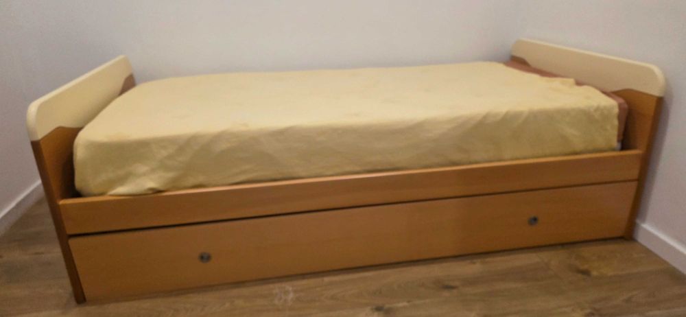 Cama madeira c/ gavetão 90x200