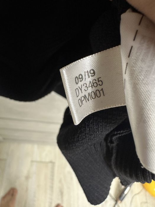 Кофта Бомбер Adidas S розмір!