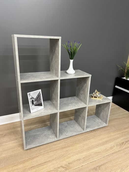 Полиця / стелаж / етажерка