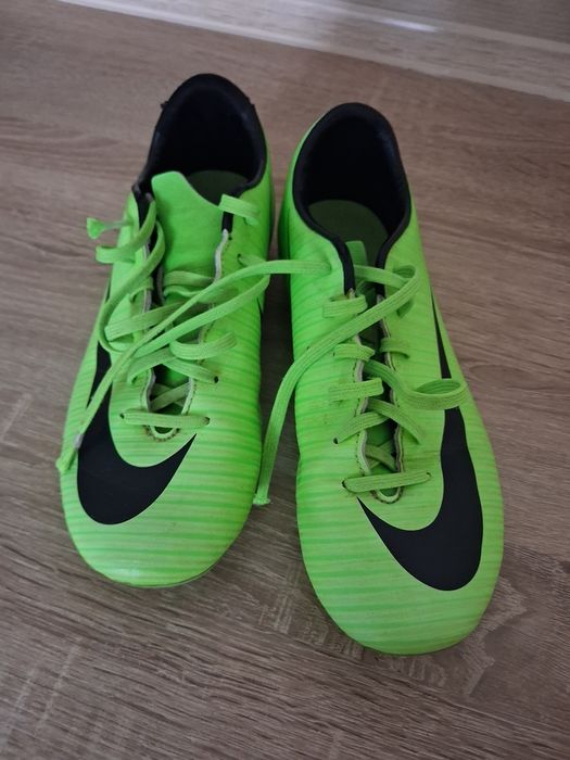 Korki  Nike Mercurual zielone  r.35