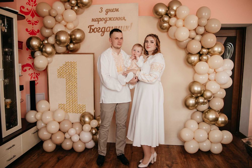 Ведуча на свято, день народження, ювілей, весілля, корпоратив