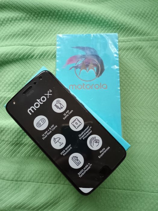 Motorola  Moto x 4, 4/64, NFC, Ip68
