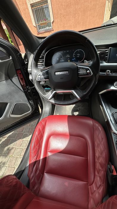 Автомобіль Haval H6