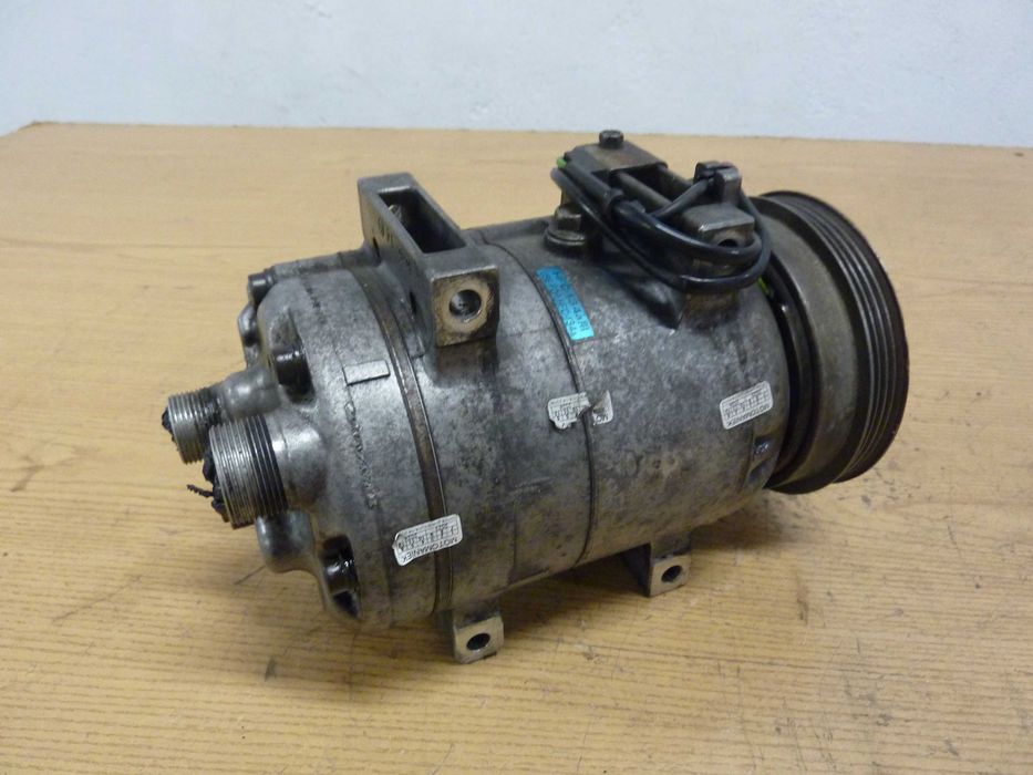 A MICHAEL Michael Kors szpilki skórzane Alora kolor beżowy