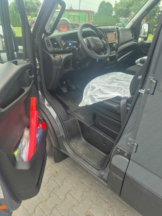 Samochód IVECO Rok 2026