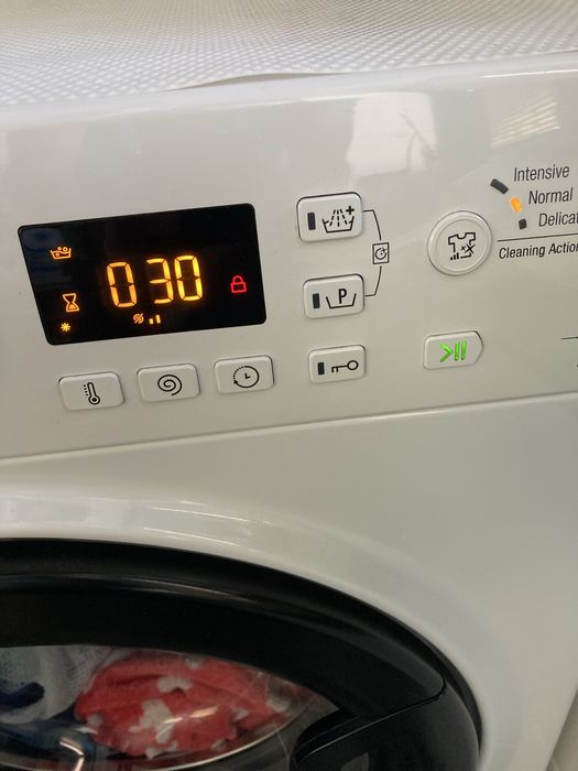 Máquina de lavar roupa Hotpoint Ariston