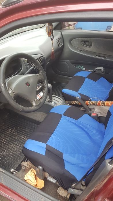 Автомабиль Митсубиси Ланцер