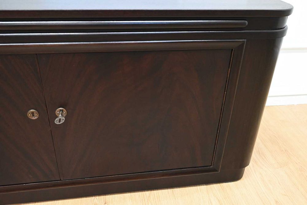 ciemna mahoniowa szafka art deco pod tv s080310