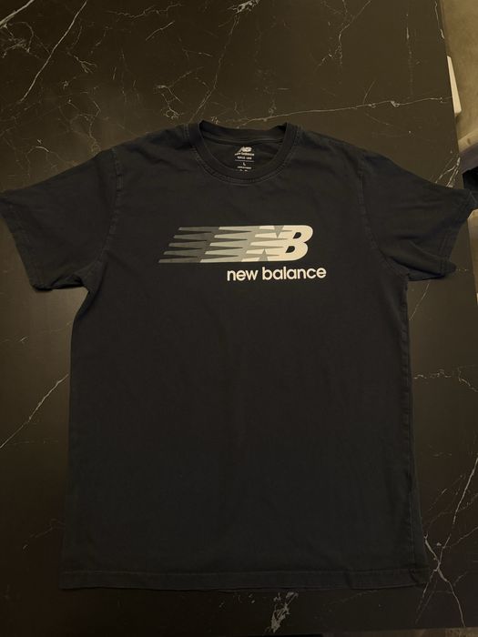 Футболкп New Balance. Розмір L