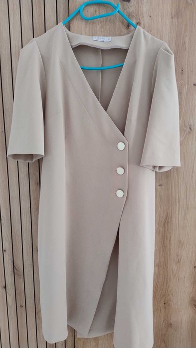 Sukienka Vissavi r.S