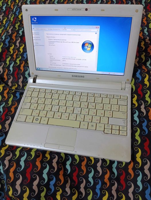 Ноутбук нетбук Samsung n143 Plus