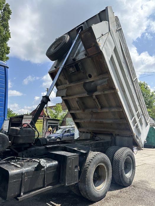 Продам вантажний автомобіль Камаз 55111 самоскид (совок) 13т