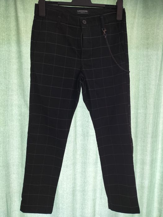 Calças homem cada 4€