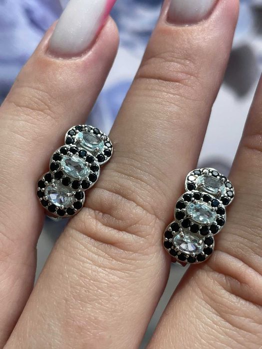Серебряные серьги с голубым аквамарином и черной шпинелью