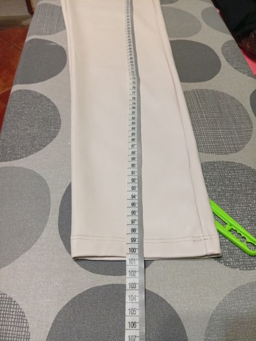 Spodnie z eko skórki