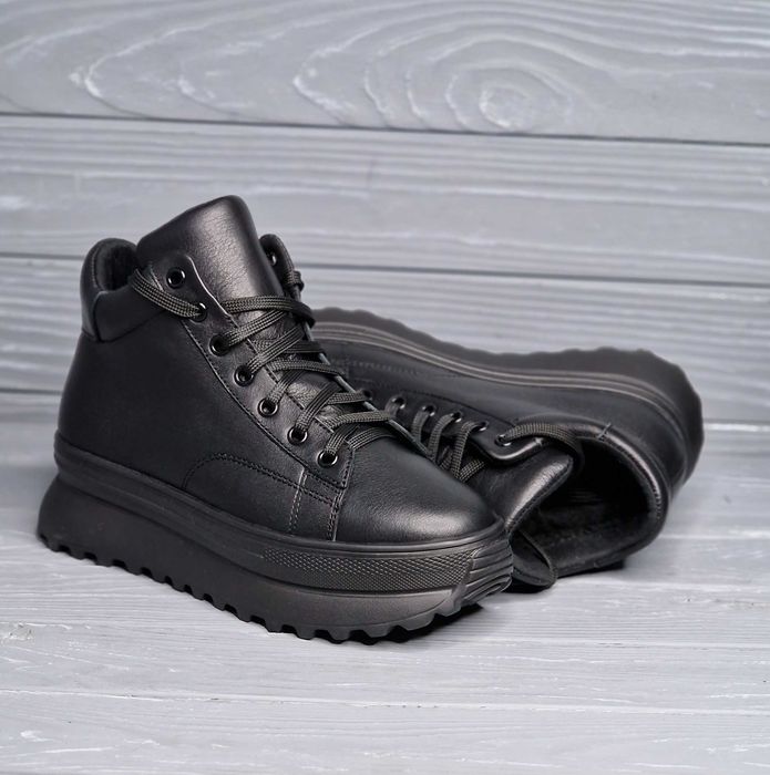 Женские кожаные зимние черные бежевые ботики / кроссовки на платформе!