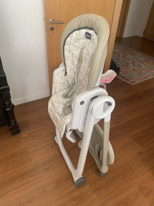 Cadeira de refeição Chicco polly progress