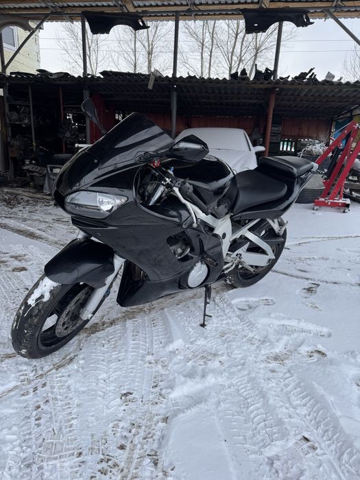 YAMAHA R6 спорт байк