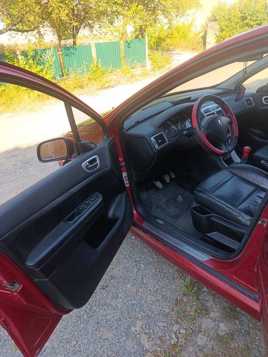 Продається pegout 307 2005 газ-бензин